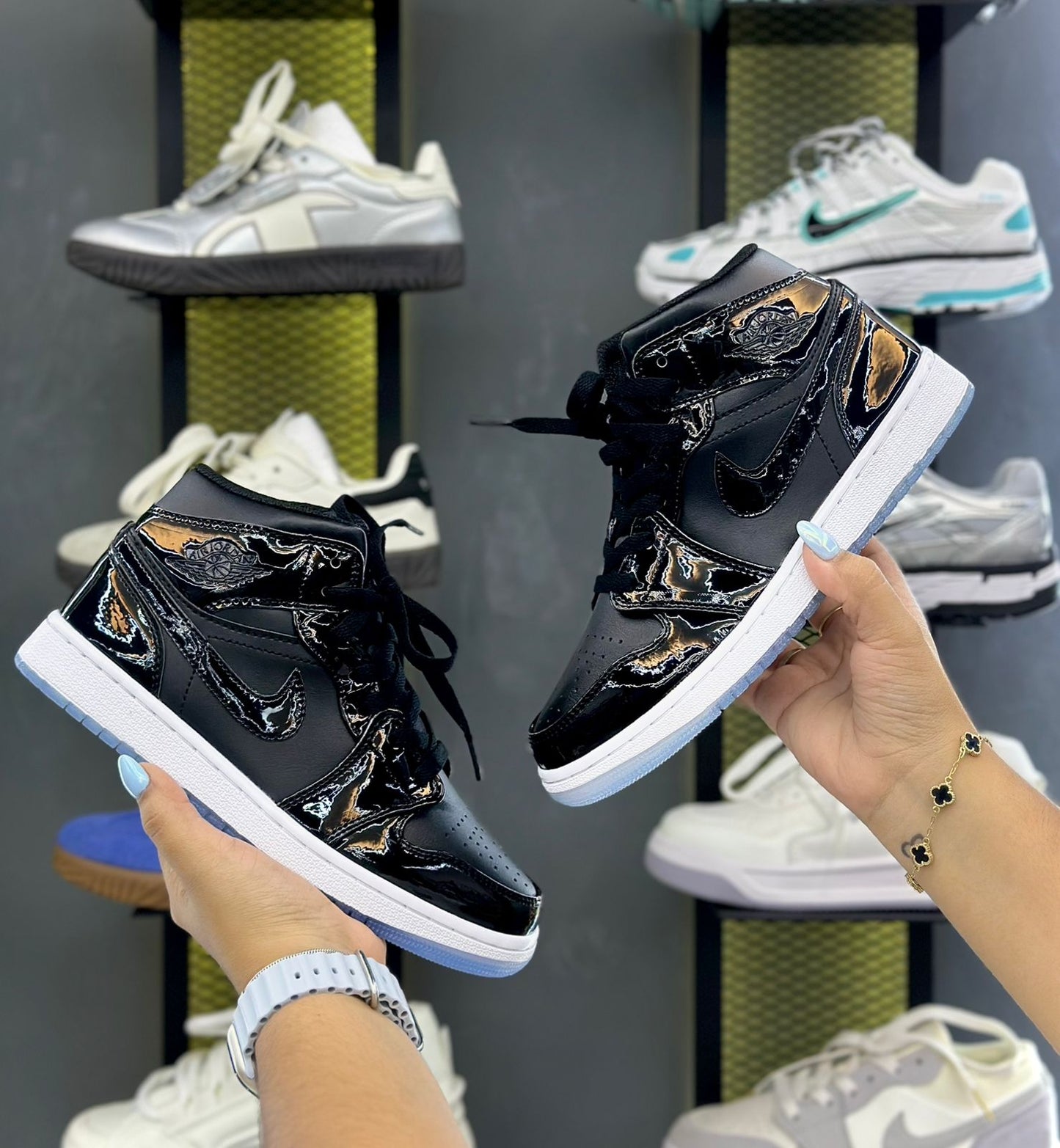TENIS NIKE JORDAN RETRO 1  DAMA 👟