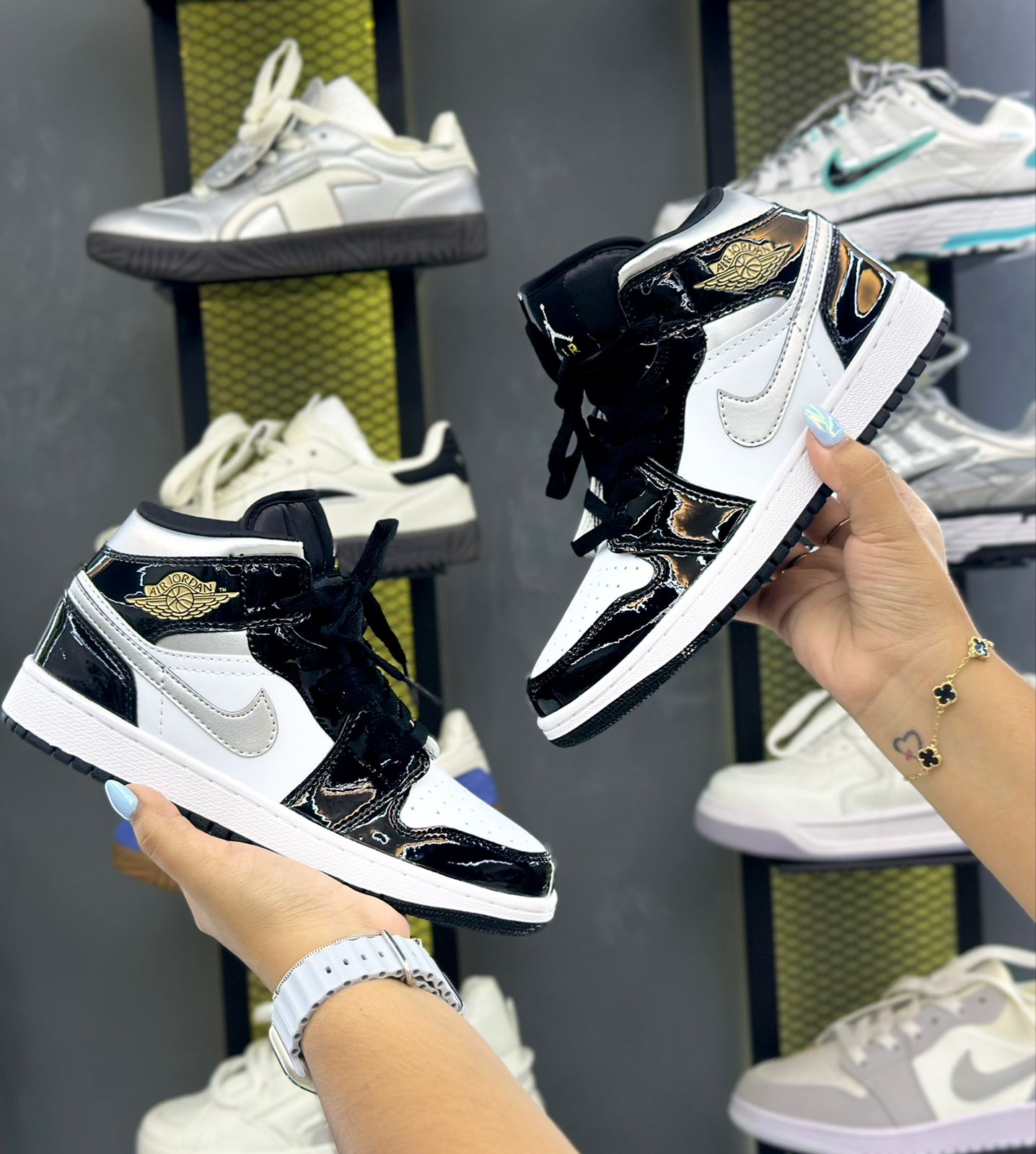 TENIS NIKE JORDAN RETRO 1  DAMA 👟
